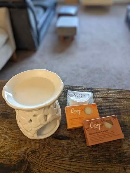Photo of free Wax burner and wax melts (Harrogate HG1) #1