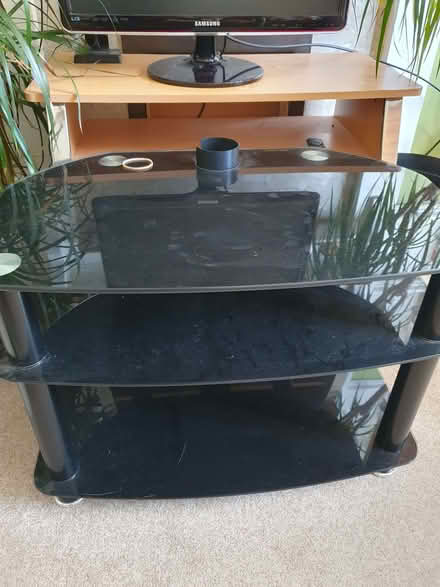 Photo of free TV Table (Sharmans Cross B91) #1