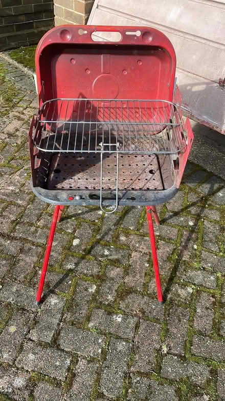 Photo of free Portable Barbecue (Six Ways AL8) #2
