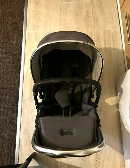 Photo of free Pram (Pamas & Papas) (Cleckheaton, BD19) #4