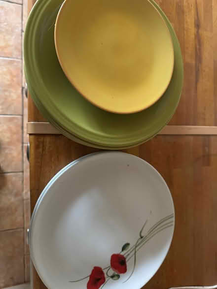 Photo of free Dinner plates & 2 side plates (Penrith CA11) #1