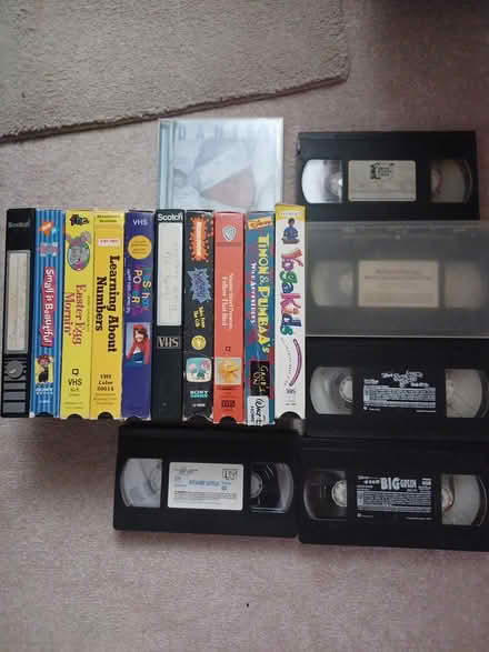 Photo of free VHS stories for children (Central Park, Ottawa) #1