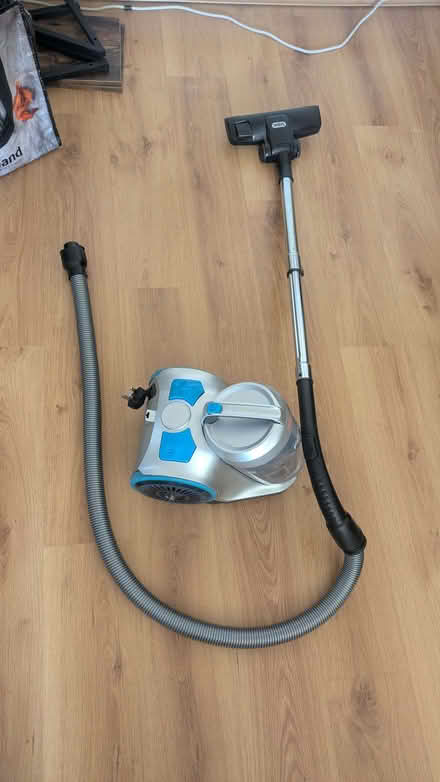 Photo of free Vax pet hoover (Cheshunt EN8) #1