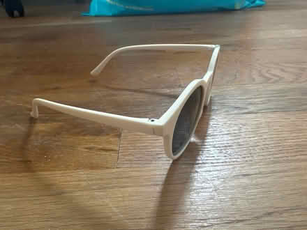 Photo of free Sunglasses (Clinton Hill, Brooklyn) #3