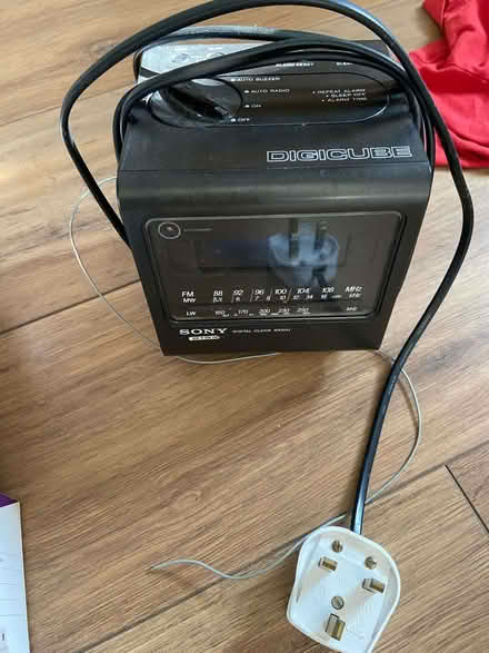 Photo of free SONY Radio DIGICUBE (pending) (Barkham RG41) #2