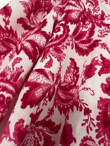 Photo of free In The Style size 8 dress (Cottonmill, St Albans, AL1) #3