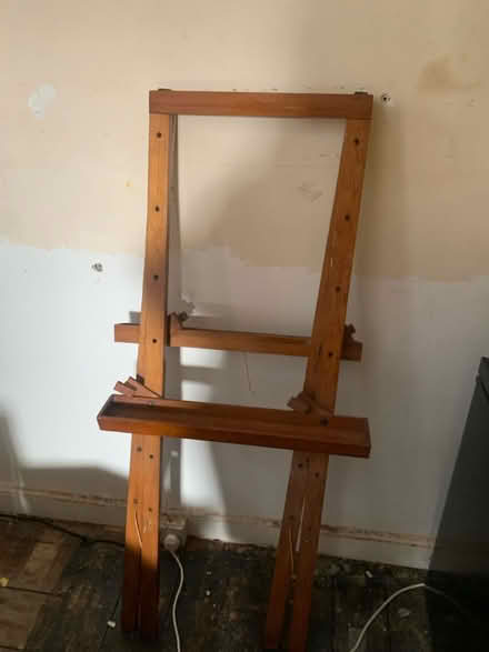 Photo of free Artist easel (Toxteth L8) #1