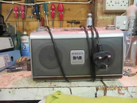 Photo of free Roberts DAB radio (Linslade, LU7) #1