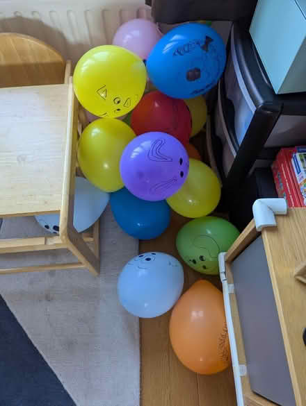 Photo of free balloons (DA6) #1
