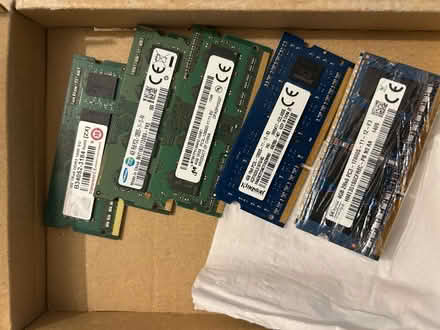 Photo of free Several 4gb laptop rams (Mitcham CR4) #2