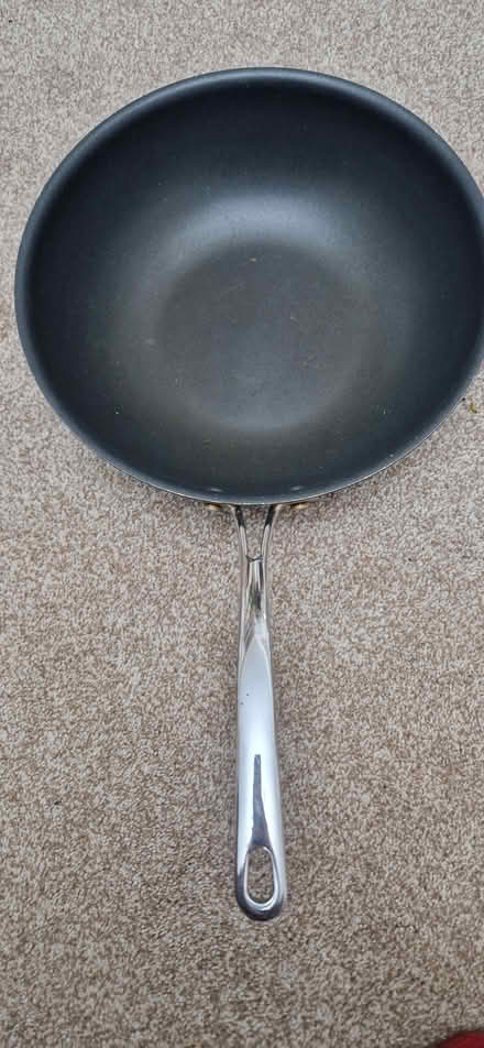 Photo of free Deep frying pan/wok (Loughborough LE11) #2