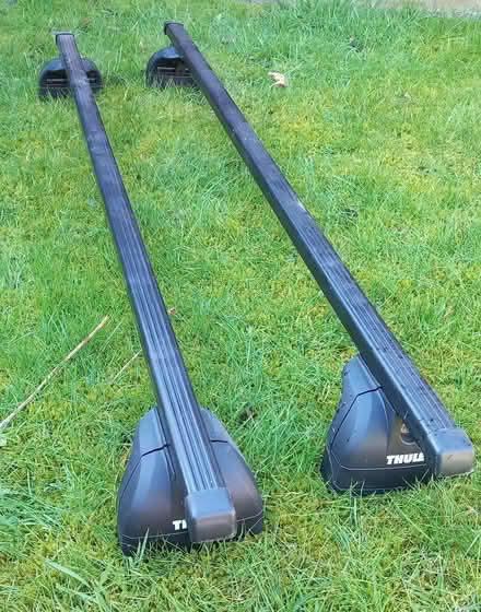 Photo of free Thule Roof bars (Brownsover CV21) #1