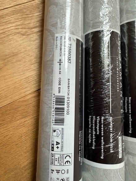 Photo of free Casamance wallpaper 3 rolls 21msq (Loughton IG10) #2