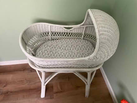 Photo of free White Bassinet w/ mattress (1915 89th Ave, Oakland Ca) #2