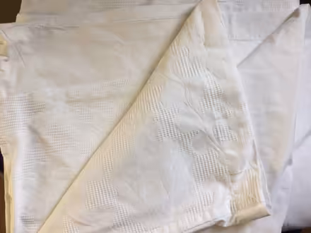 Photo of free 2 x 100% Cotton single duvet covers (Summertown OX2) #2