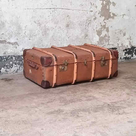Photo of Old trunk style suitcase (Saint Andrew Auckland DL14) #1