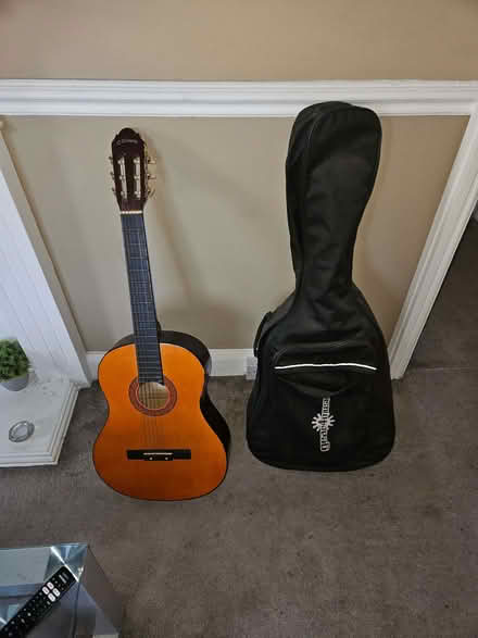 Photo of free Guitar And Case (Queenstown FY1) #1