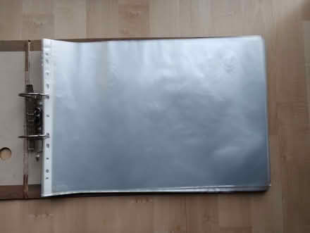 Photo of free A3 ring binder with 32 plastic wallets (GU14) #2