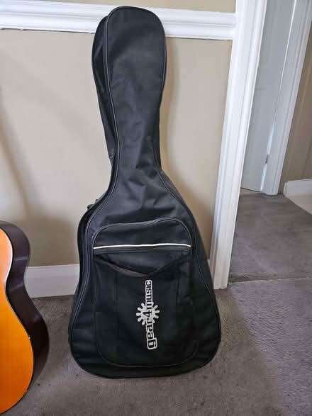 Photo of free Guitar And Case (Queenstown FY1) #3