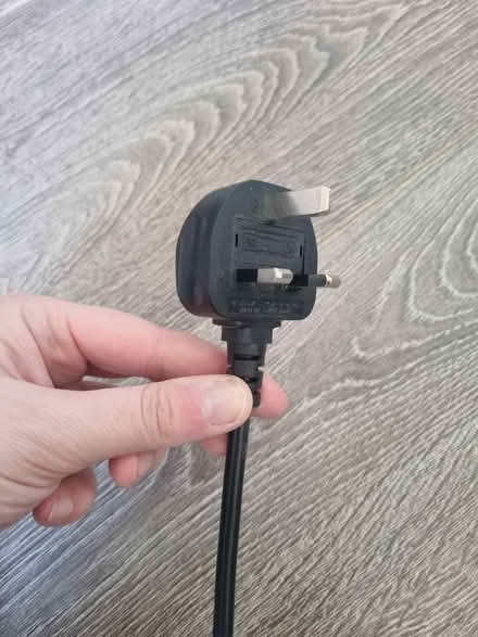 Photo of free Steam floor cleaner (GU21) #3