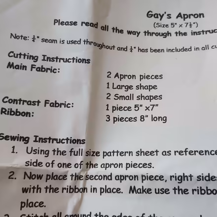 Photo of free Simple Sewing Craft Project - "Gay's Apron" (Rayleigh SS6) #3