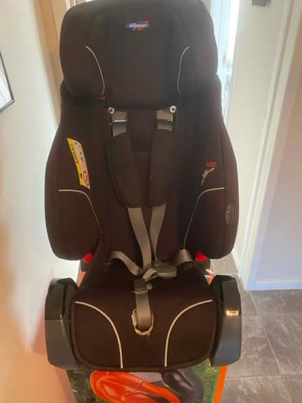 Photo of free Car seat (Bracknell RG12) #1