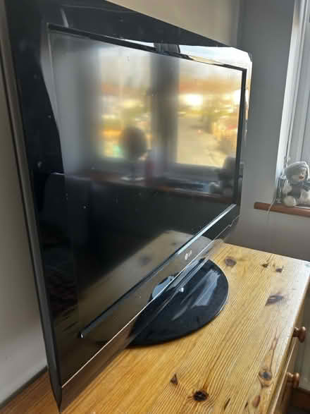 Photo of free Lg television (Dunton green) #1