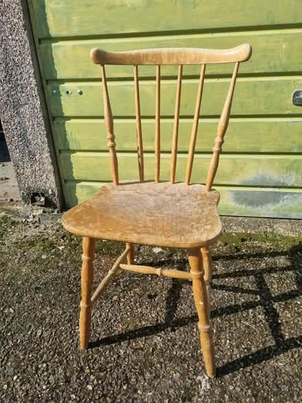 Photo of free Wooden chair (GU21) #1