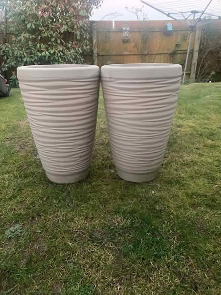 Photo of free Large outdoor plant pots (Coventry CV6) #1