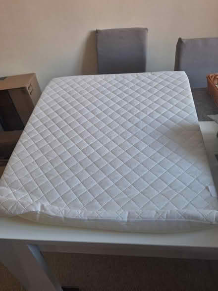 Photo of free Wedge Pillow (Pinehurst SN2) #2