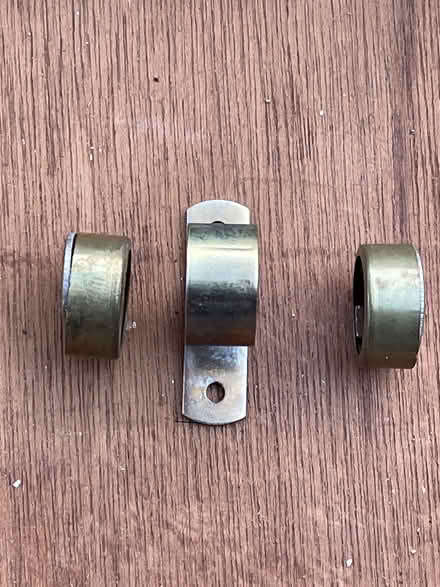 Photo of free Fittings for 18mm-3/4” Hanging Rail (Six Ways AL8) #2