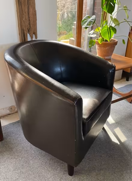 Photo of free Leather bucket chair (Fareham PO14) #1