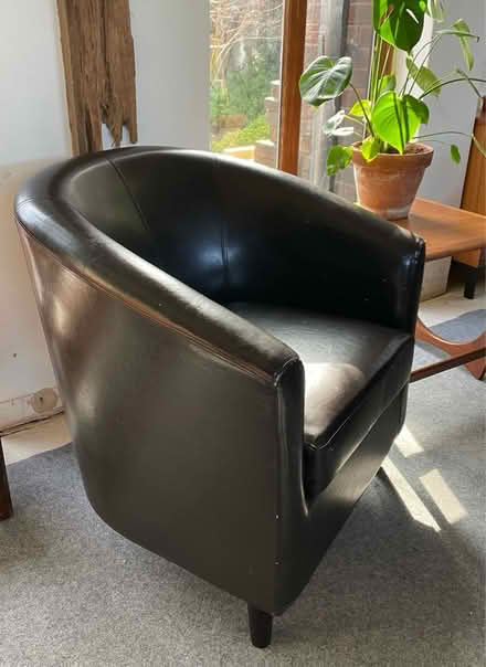 Photo of free Leather bucket chair (Fareham PO14) #1