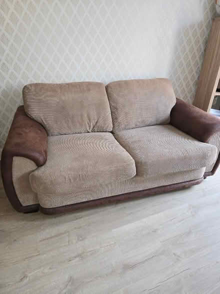 Photo of free Bed settee (Shifnal TF11) #2