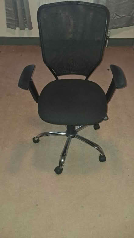Photo of free Office chair. Adjustable height. Mesh back. 5 wheels. (Bramley LS13) #1
