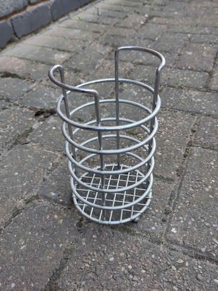 Photo of free utensil caddy metal (Bolsover S44) #1