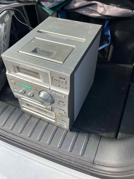 Photo of free Sony HiFi (3a Portnalls Road CR5 3D) #1