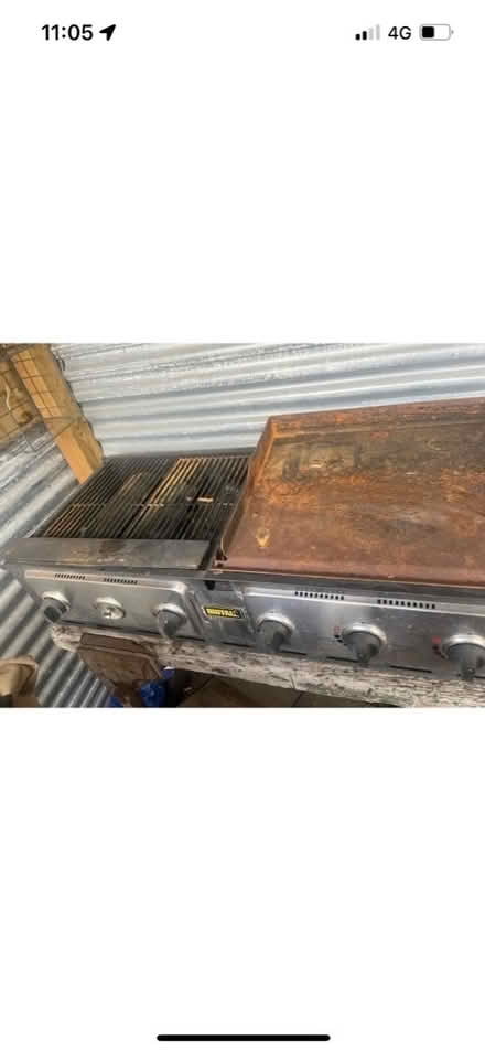 Photo of free Buffalo combi 6 burner gas grill (Catford SE6) #1
