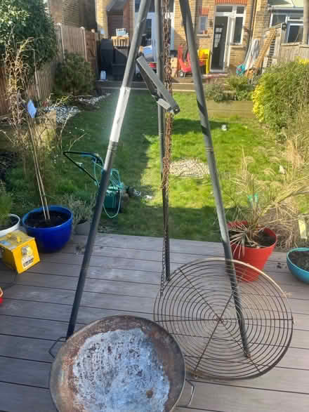 Photo of free Tripod, grill, fire pit (Catford SE6) #1