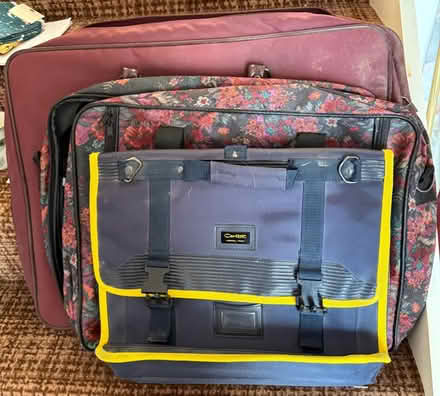Photo of free 2 flat suitcases and a document bag (Croydon. CR2 9) #2
