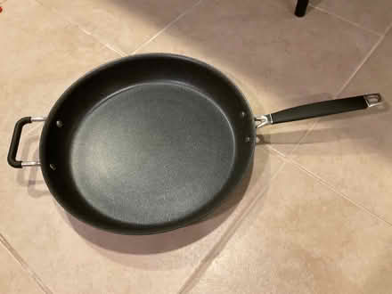 Photo of free Non-stick frying pan (Parsippany, NJ) #1