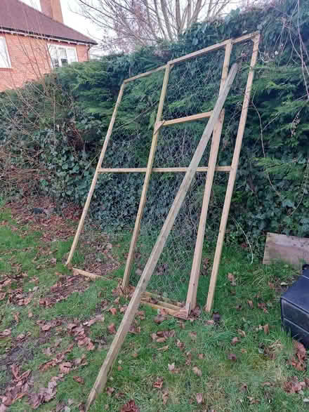 Photo of free chicken or duck coop and run (Ringmer BN8) #1