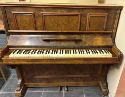 Photo of free Piano (Scale Hall LA3) #1