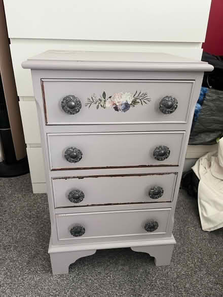 Photo of free Small chest of drawers (Sutton SM1) #1