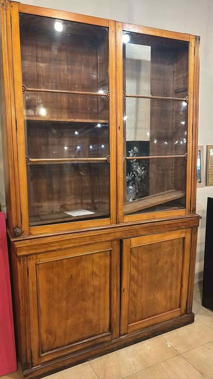 Photo of free Large dresser (needs repairs) (Shepherds Bush W12) #1