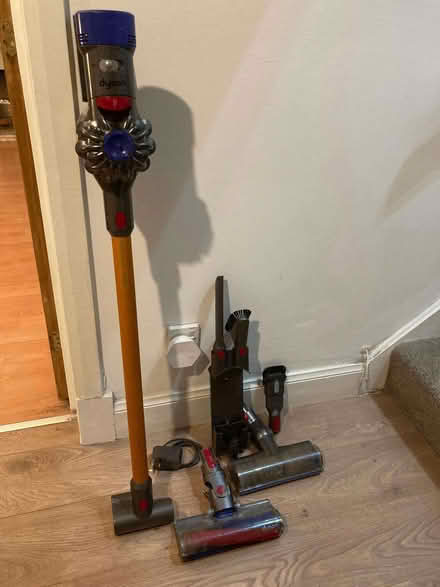 Photo of free Dyson V8 (Inchinnan PA8) #1