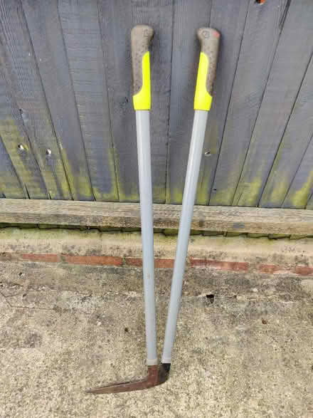 Photo of free Lawn edgers (Headington OX3) #1