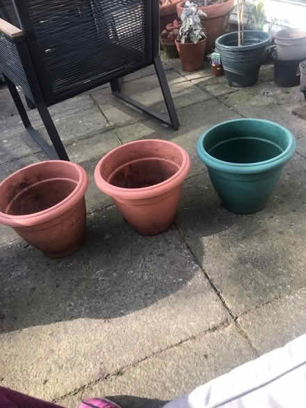 Photo of free Large plastic pots (M20 Didsbury) #2