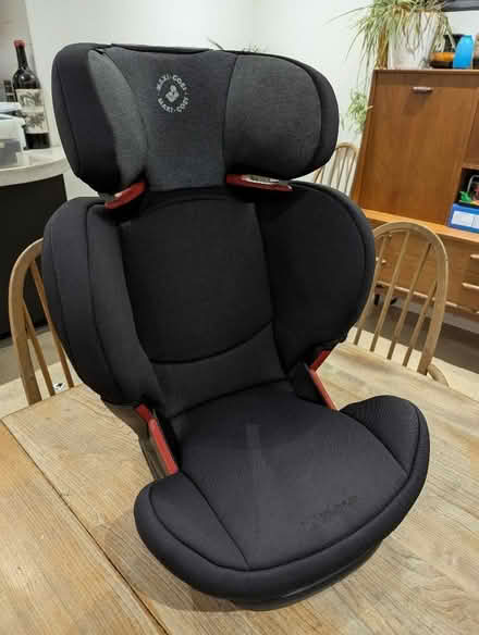 Photo of free Maxi-Cosi RodiFix AirProtect Child Car Seat, ISOFIX Booster (Mapperley NG3) #1