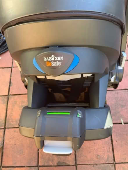 Photo of free 0-6 month carseat (Penylan CF23) #4